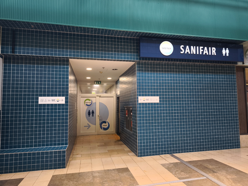 Sanifair WC-Anlage in der Rathaus Galerie Essen