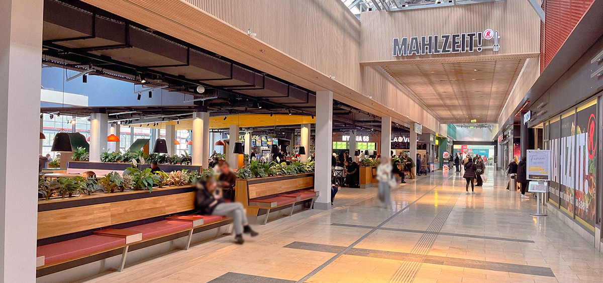 Der Foodcourt Mahlzeit in der Rathaus Galerie Essen