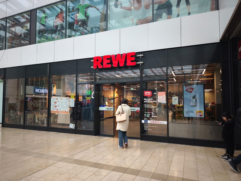 REWE Supermarkt in der Rathaus Galerie Essen