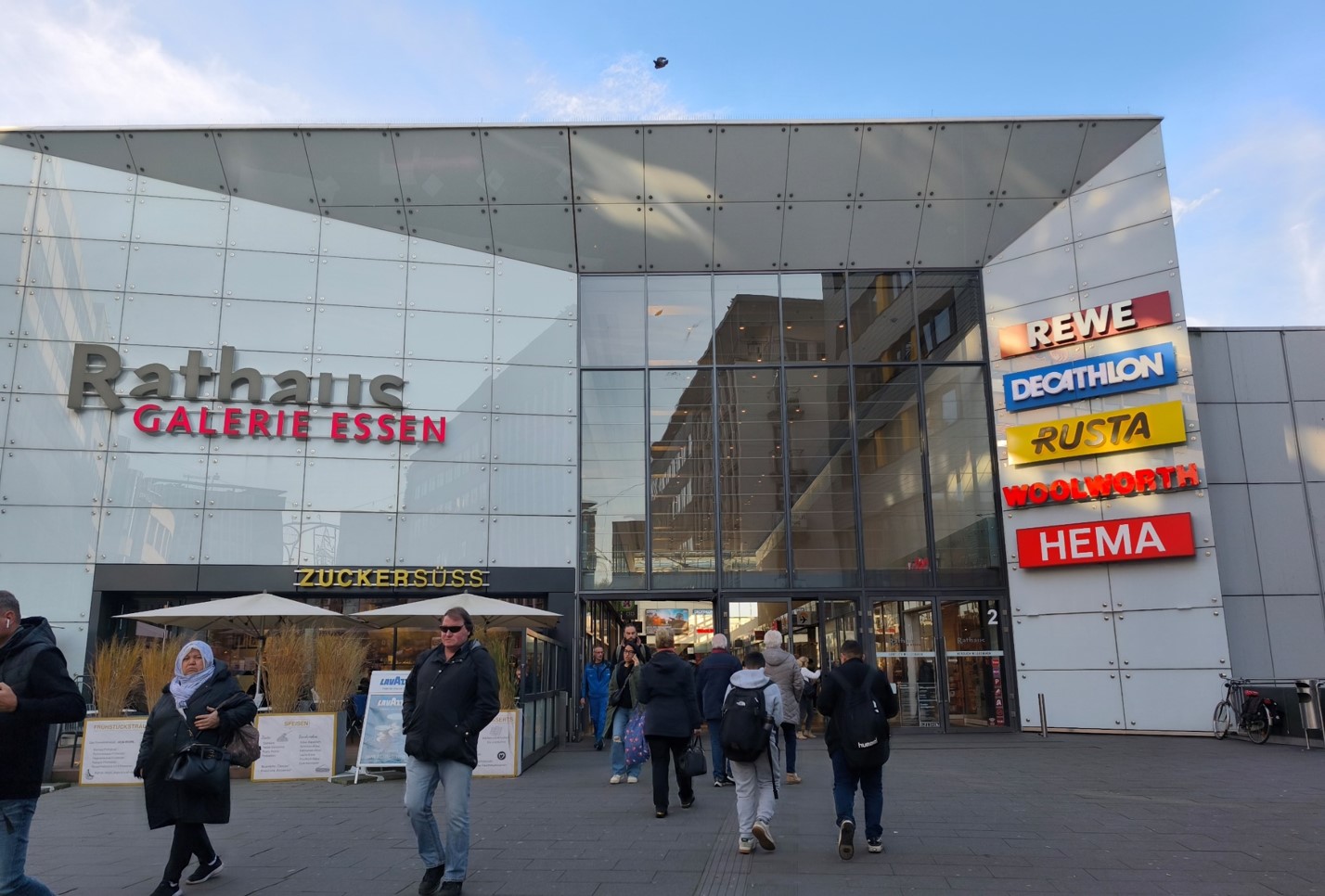 Rathaus Galerie Essen, der Haupteingang in der Essener Innenstadt